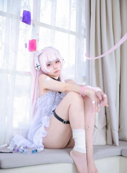 美女黄网页_预告片DVD国语在线观看