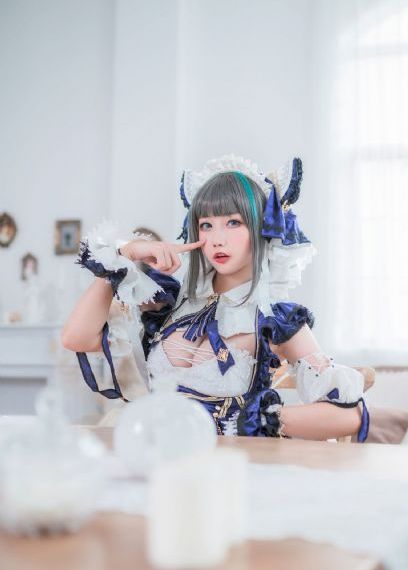 伸入乳罩揉搓双乳h_中文字幕在线观看电视