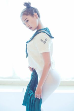 日本乱码卡一卡二新区_手机高清国产在线观看