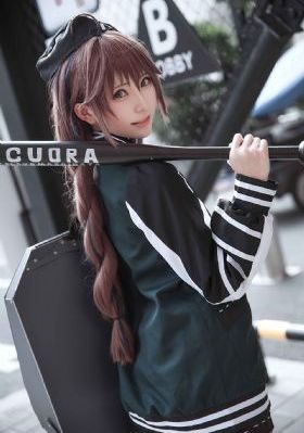 侵犯新任女教师吉尺明步_中英字幕在线视频观看