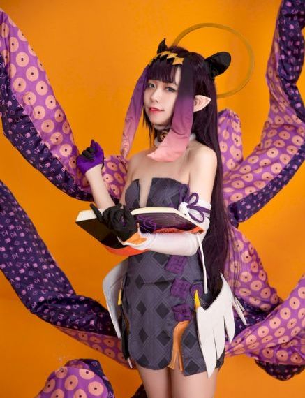 日韩+骚_免费韩剧神马在线观看