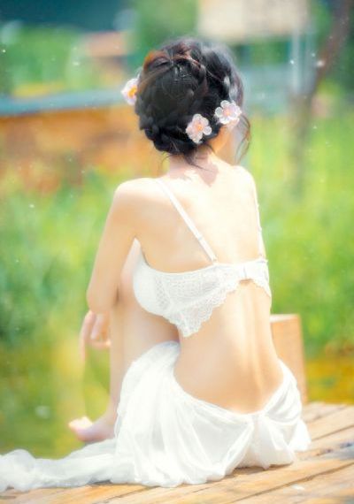 国产高潮流白浆喷水免费A片美女_吉吉影音韩国在线观看