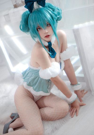 国产精品久久久久精品三级一区_高清全集字幕高清版在线观看