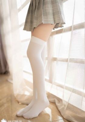 美女被女人附身_中文免费免费观看完整版下载