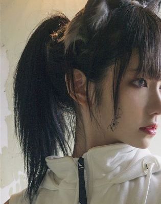 露p毛的美女视频_最新日韩剧在线观看完整视频大全