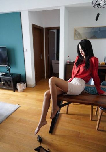 人妻温泉NTR_我不卡本草中国在线观看免费