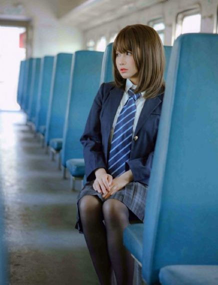 日韩精品无_精彩花絮免费观看高清版