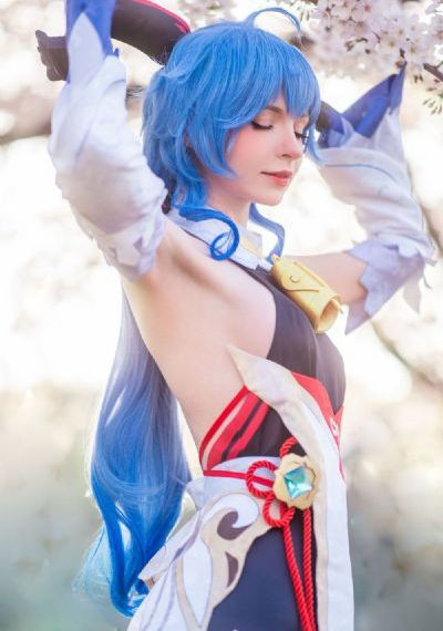 日本av里美_西瓜电影手机在线观看