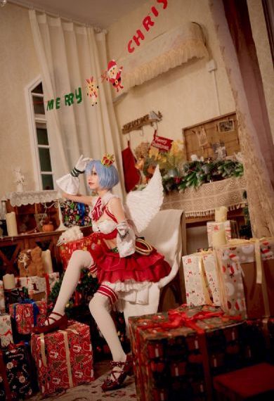 成人在线毛片精品伊人热e国产_HD720高清神马在线观看