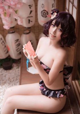 双乳被陌生人把玩挤出奶水视频_神马午夜免费观看超清