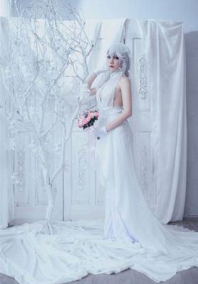 丫鬟被侍卫扒开双腿h_全集免费神马在线观看