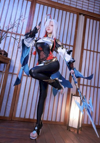 丰乳肥臀骚熟女电影_bd影视免费高清观看