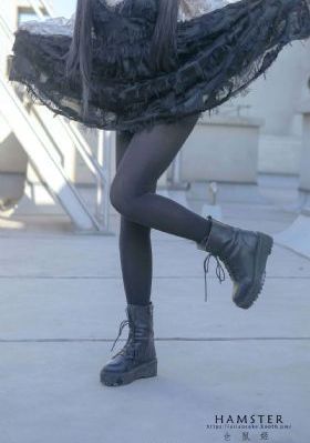 娇妻客厅激情嗯啊呻吟_午夜伦理免费观看字幕