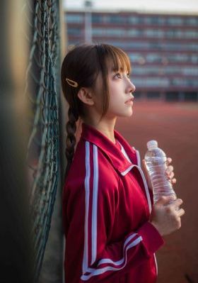 跟双胞胎玩3p_私人影视免费观看韩国